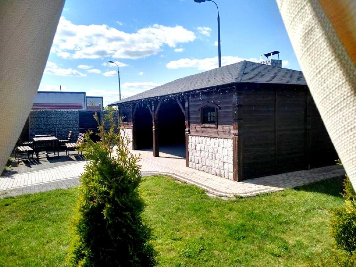 Hotel Feniks Gniezno Kültér fotó